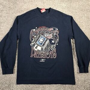 New England Patriots Mens Super Bowl XXXVI Graphic Long Sleeve Shirt Size Medium